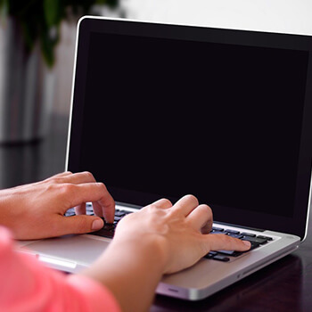 Przygotowanie mieszkania w Pruszkowie do sezonu grzewczego z klimatyzatorem z funkcją grzania — checklist